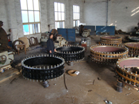 傳力接頭生產現場(1)