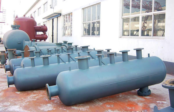 新（xīn）躍牌集分水（shuǐ）器製作現場