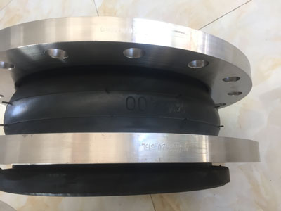 購買橡膠接頭從（cóng）哪幾點入手