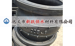 我公司可（kě）曲撓橡膠接頭使用在（zài）重慶（qìng）工程