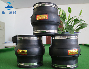 卡箍（gū）式可曲撓橡（xiàng）膠接頭